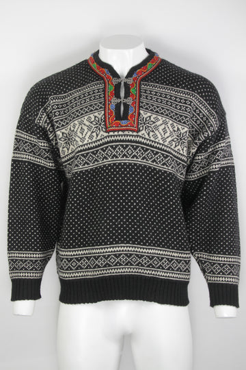 Vintage Norwegian Clasp Sweater - XL
