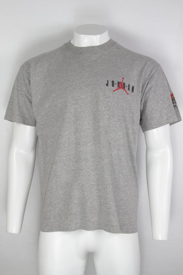 Vintage Nike Air Jordan Michael Jordan Restaurant T-shirt  - L