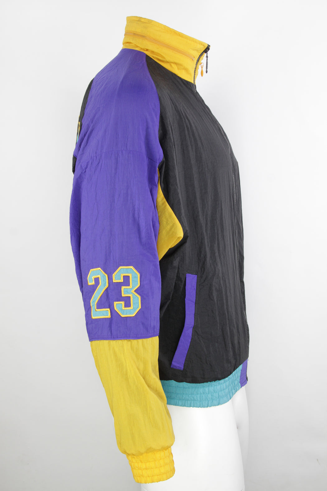 Retro jordan windbreaker 2025